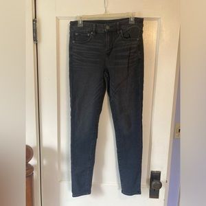 American Eagle jeans size 8 black